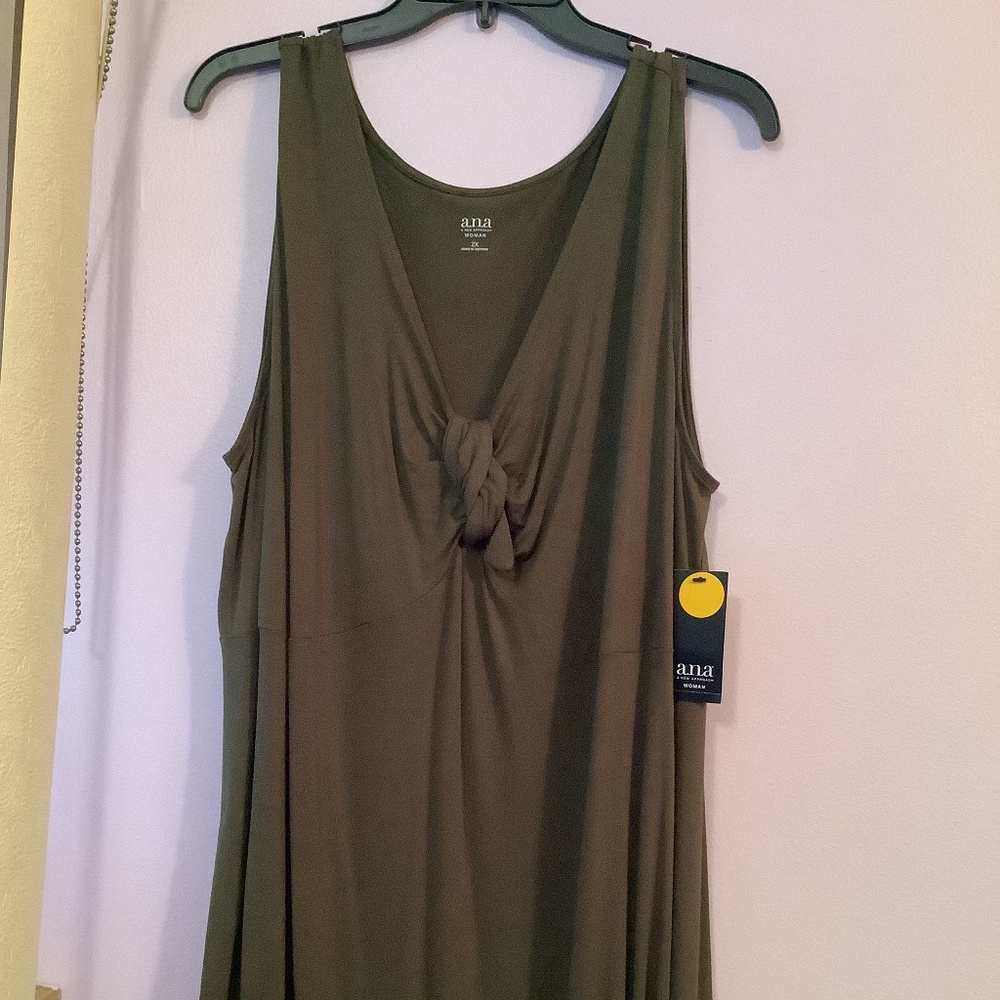 Ana Dress Sleeveless Greenish Color A Good Fit